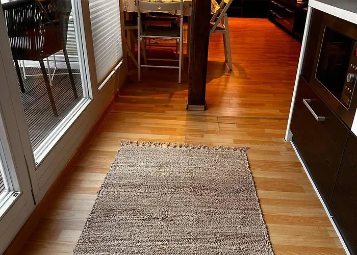 V Centru Mesta S Vyhledem Na Petra, A Parkovani Apartment *
